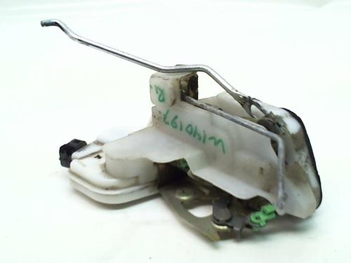Front right lock MITSUBISHI L200 / TRITON (KA_T, KB_T) 2.5 DI-D 4WD (KB4T) | BP10821982C97 