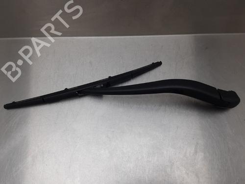 Used Rear windshield wiper arm Rear windshield wiper arm 13180758 13180758