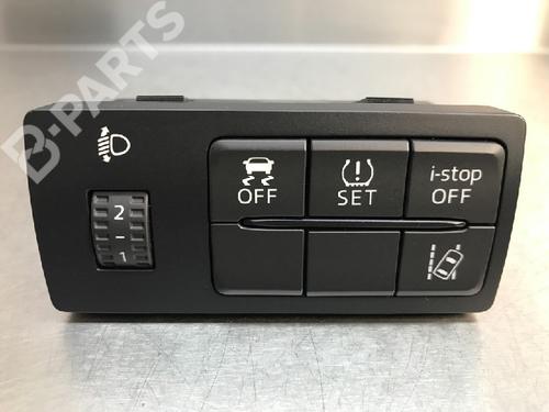 switch-mazda-2-hatchback-dl-dj-15-skyactiv-g-dc2m66170-2014-10849023 main image