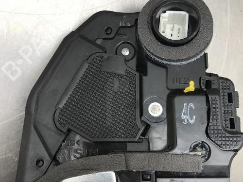 Used Rear left lock TOYOTA AURIS (_E18_) 1.8 Hybrid (ZWE186_, ZWE186R) (136 hp) 13185011