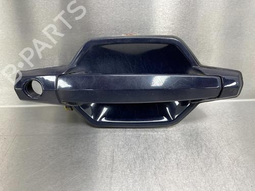 Used Front left exterior door handle HYUNDAI TERRACAN (HP) 2.9 CRDi 4WD (163 hp) 10852756