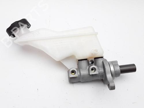 Brake master cylinder HYUNDAI TUCSON (TL, TLE) 1.6 GDi | BP10830592M77 