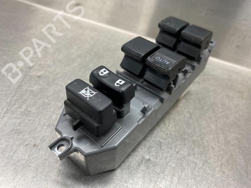 Used Switch TOYOTA RAV 4 IV (_A4_) 2.5 Hybrid 4WD (AVA44_) (155 hp) 10859835