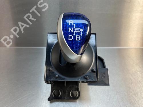 Used Gear lever TOYOTA AURIS (_E18_) 1.8 Hybrid (ZWE186_, ZWE186R) (136 hp) 10848124