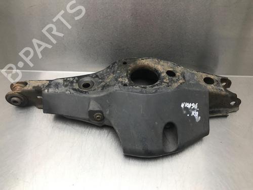 Right rear suspension arm TOYOTA AURIS (_E18_) 1.8 Hybrid (ZWE186_, ZWE186R) | BP12202844M15 