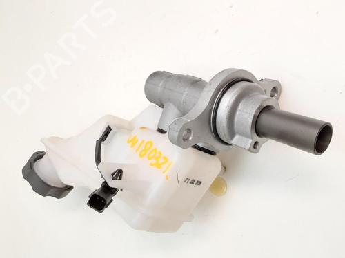Brake master cylinder HYUNDAI TUCSON (TL, TLE) 2.0 CRDi | BP10838926M77 