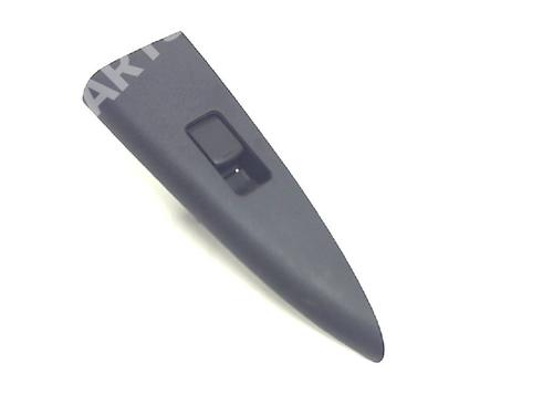 Used Switch Switch NISSAN NOTE (E11, NE11) 1.6 (110 hp) 10820756 10820756