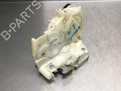 Used Rear left lock DAIHATSU CUORE VII (L275_, L285_, L276_) 1.0 (L276) (70 hp) 13166601