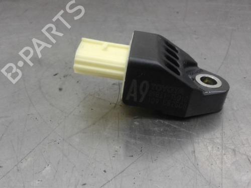 Used Electronic module TOYOTA AURIS (_E15_) 1.8 Hybrid (ZWE150_, ZWE150R) (136 hp) 10827771