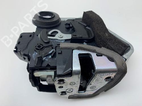 Used Rear right lock LEXUS IS III (_E3_) 300h (AVE30_, AVE30R) (223 hp) 13173997