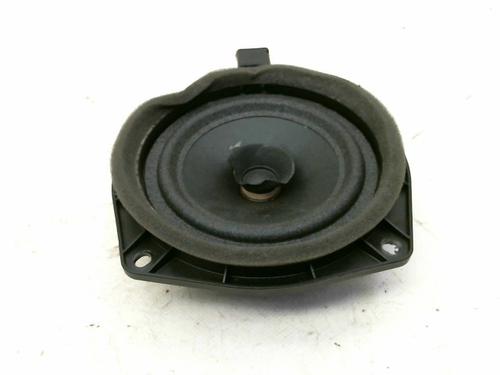 Used Speaker MITSUBISHI COLT VI (Z3_A, Z2_A) 1.3 (Z21A) (95 hp) 10822999