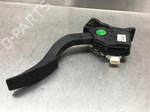 Used Pedal CHEVROLET AVEO Hatchback (T300) 1.3 D (95 hp) 10858311
