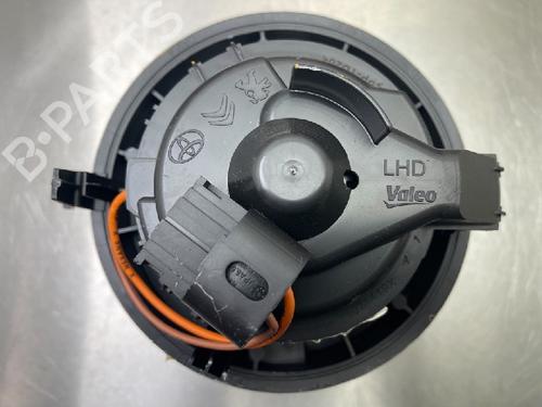 Gebläsemotor für TOYOTA AYGO (_B4_) 1.0 VVTi (KGB40) (72 hp) 10850810
