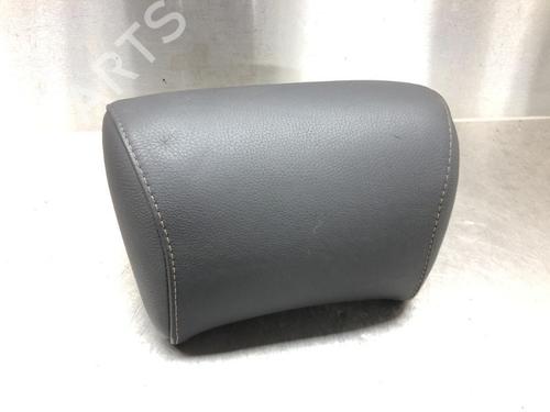 Used Headrest Headrest 13182943 13182943
