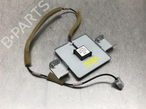 Used Electronic module TOYOTA PRIUS Liftback (_W2_) 1.5 Hybrid (NHW20_, NHW20R) (112 hp) 13180907