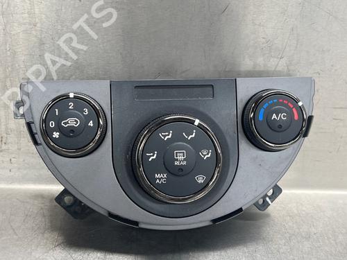 AC Styreenhet / Manøvreringsenhet KIA SOUL I (AM) 1.6 CVVT (126 hp) 16571759