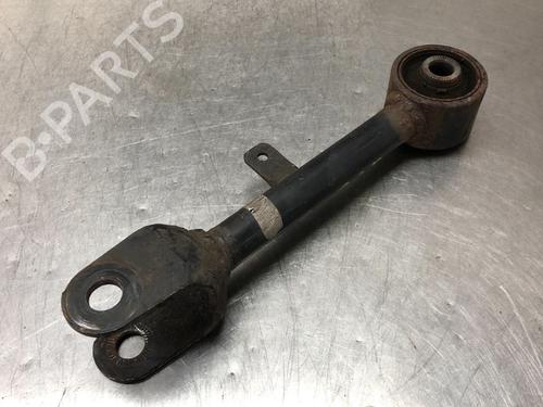 Used Right rear suspension arm LEXUS IS III (_E3_) 300h (AVE30_, AVE30R) (223 hp) 13567810
