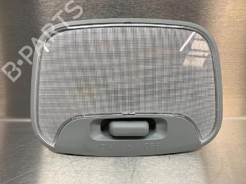 Used Interior roof light MITSUBISHI OUTLANDER II (CW_W) 2.4 (CW5W) (170 hp) 10845815
