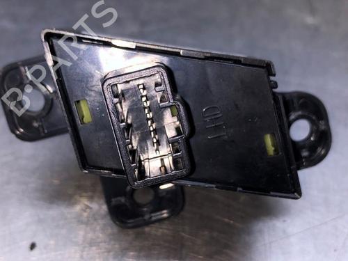 Switch KIA CEE'D Sportswagon (JD) 1.6 CRDi 136 | BP16964264I30 
