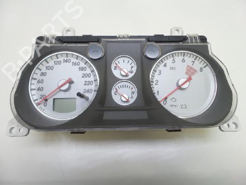 Used Display monitor MITSUBISHI OUTLANDER I (CU_W) 2.4 4WD (CU5W) (160 hp) 10823921
