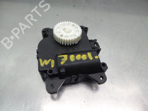 Used Electronic module TOYOTA YARIS (_P13_) 1.5 Hybrid (NHP130_, NHP130) (101 hp) 13168916