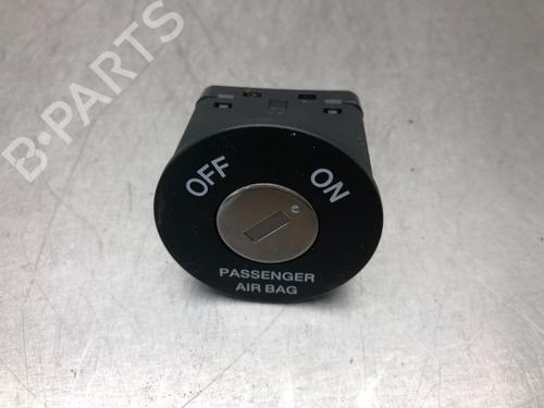 Used Switch HYUNDAI i20 I (PB, PBT) 1.2 (86 hp) 11531417