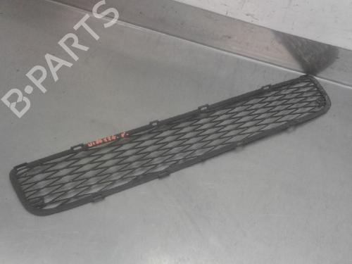 Used Grille TOYOTA YARIS (_P9_) 1.0 VVT-i (KSP90_, KSP90R) (69 hp) 13170559