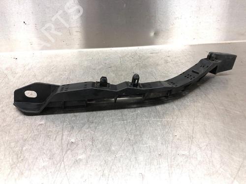 Front bumper bracket SUBARU FORESTER (SG_) 2.0 X AWD (SG5) | BP13182802C158 
