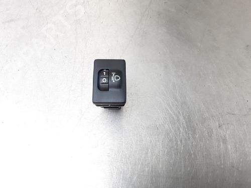Used Switch TOYOTA YARIS (_P13_) 1.3 (NSP130_, NSP130) (99 hp) 10848189