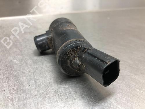 Washer pump SUBARU FORESTER (SG_) 2.0 X AWD (SG5) | BP13183038E24 