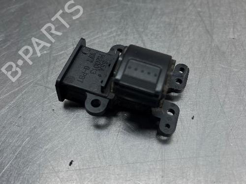 Used Switch HONDA CIVIC VII Saloon (ES, ET) 1.3 IMA (ED9, ES9) (83 hp) 16778460