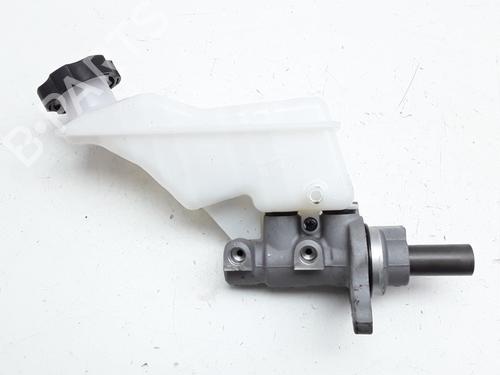 Brake master cylinder HYUNDAI TUCSON (TL, TLE) 1.6 GDi | BP10831306M77 