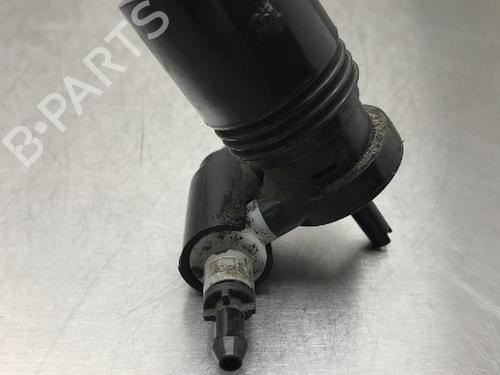 Used Washer pump Washer pump 13382415 13382415