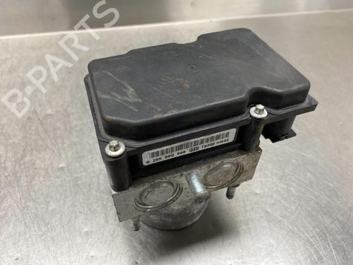 Used ABS pump NISSAN QASHQAI / QASHQAI +2 I (J10, NJ10, JJ10E) 1.6 (114 hp) 10859919