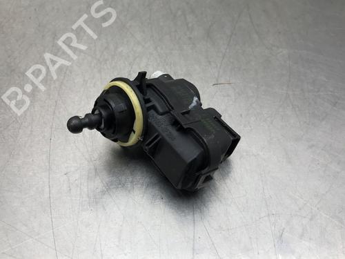 Used Headlight adjuster motor TOYOTA AURIS Estate (_E18_) 1.2 (NRE185_, NRE185R, NRE185H) (116 hp) 15294271