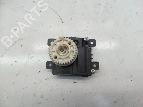 Used Electronic module TOYOTA YARIS (_P13_) 1.5 Hybrid (NHP130_, NHP130) (101 hp) 13168708