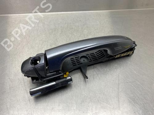 Used Front left exterior door handle TOYOTA RAV 4 IV (_A4_) 2.5 Hybrid 4WD (AVA44_) (155 hp) 10859831