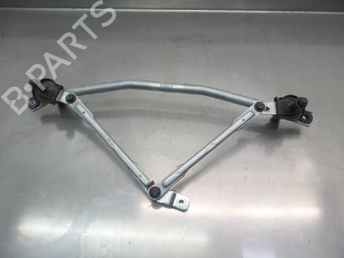 Used Front wipers mechanism KIA SPORTAGE III (SL) 1.6 GDI (135 hp) 10824678