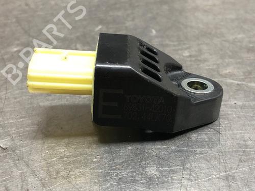 Elektronisk modul TOYOTA RAV 4 III (_A3_) 2.0 4WD (ACA30_, ACA30R) (152 hp) 16911301