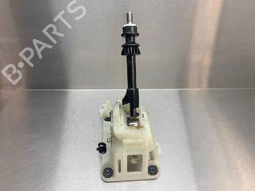 Gear lever TOYOTA RAV 4 III (_A3_) 2.0 (ZSA35_, ZSA35R) | BP10846656M90 