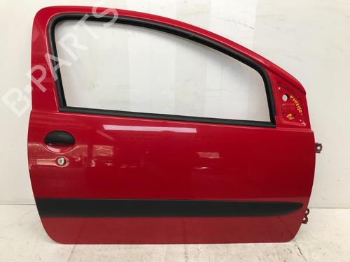 Used Right front door TOYOTA AYGO (_B1_) 1.0 (KGB10_, KGB10R) (68 hp) 15938314