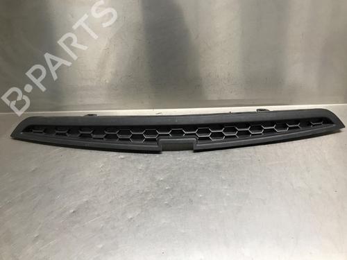 Used Grille CHEVROLET SPARK (M300) 1.0 (68 hp) 17641966