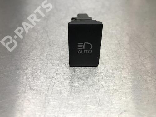 switch-toyota-c-hr-_x1_-12-ngx10_-ngx10r-15e044-2016-10851821 main image