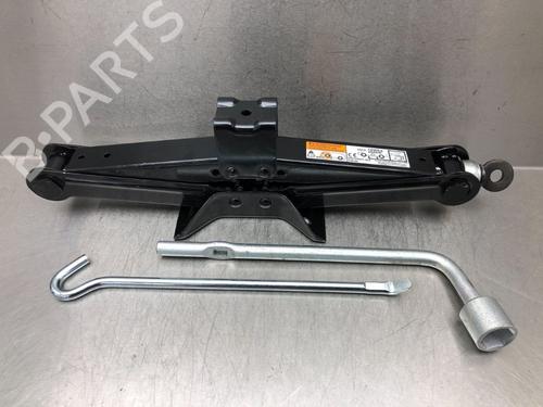 Reservehjulssett MITSUBISHI ECLIPSE CROSS (GK_, GL_) 1.5 T-Mivec (163 hp) 13740754