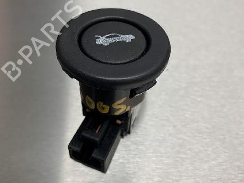 Used Switch Switch 10841717 10841717