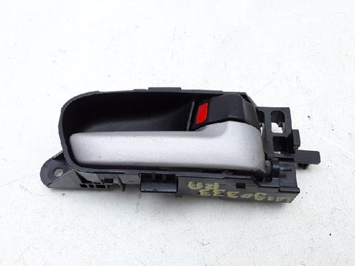 Used Rear right exterior door handle SUZUKI GRAND VITARA II (JT, TE, TD) 2.0 All-wheel Drive (TD54V, JB420) (140 hp) 10836261