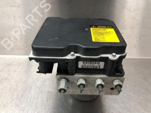 Used ABS pump TOYOTA AVENSIS Estate (_T27_) 1.8 VVT-i (ZRT271_, ZRT271R) (147 hp) 15387692