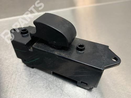 switch-mitsubishi-outlander-ii-cw_w-24-cw5w-8608a063-2005-2006-2007-2008-2009-2010-2011-2012-10845811 main image