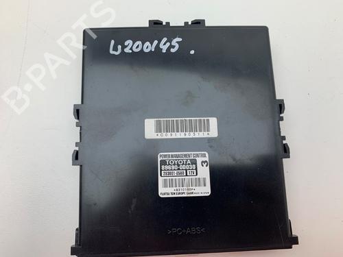 Used Switch TOYOTA YARIS (_P13_) 1.3 (NSP130_, NSP130) (99 hp) 10839828