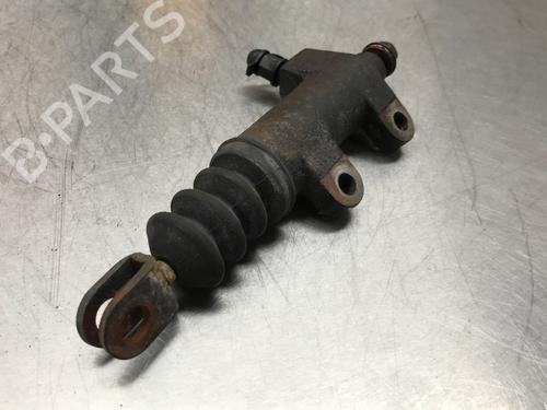 Used Clutch slave cylinder KIA SPORTAGE III (SL) 2.0 CVVT (163 hp) 13179935